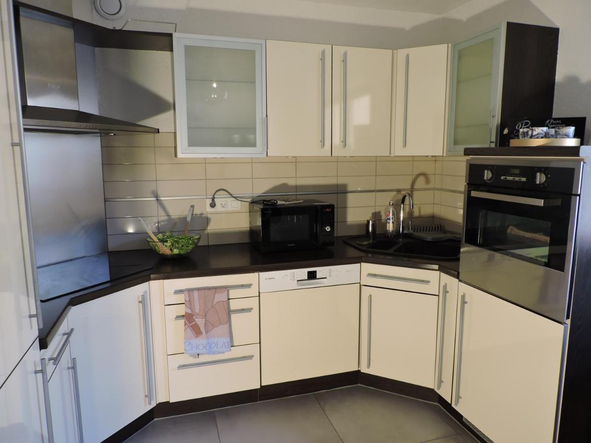 Mallo'S Lodge Avec Parking Gratuit Et 2 Balcons Colmar Luaran gambar