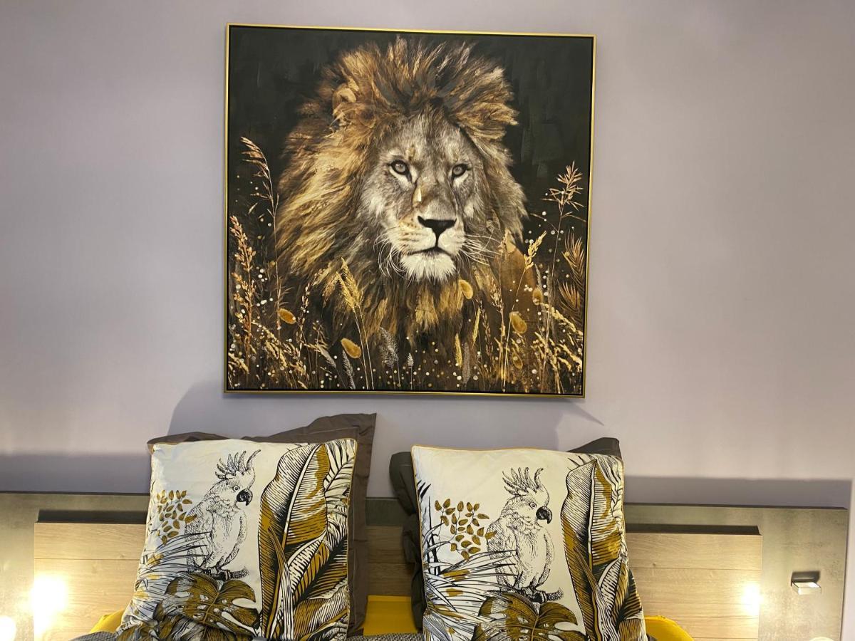 Mallo'S Lodge Avec Parking Gratuit Et 2 Balcons Colmar Luaran gambar