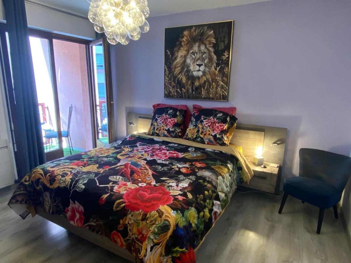 Mallo'S Lodge Avec Parking Gratuit Et 2 Balcons Colmar Luaran gambar