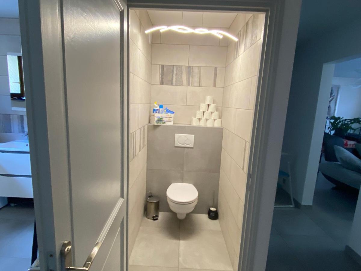 Mallo'S Lodge Avec Parking Gratuit Et 2 Balcons Colmar Luaran gambar